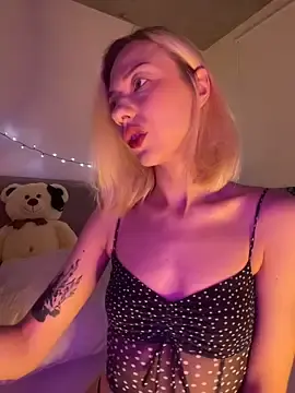 Stripchat Best live sex cam show of _urbestie_