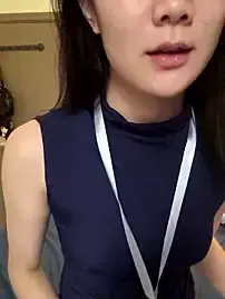 Stripchat Live Sex Cam of AngelKissed-