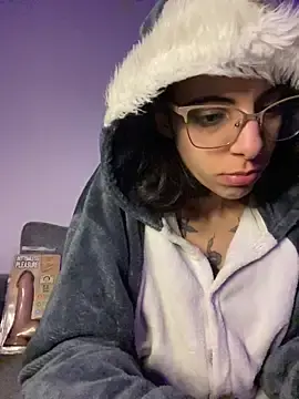 Stripchat Best live sex cam show of Poison_Ivy_29