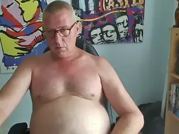 Stripchat Nude Webcam of Daddy_Tobias