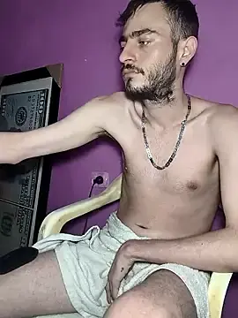 Stripchat Live Sex of bigcockwhite777