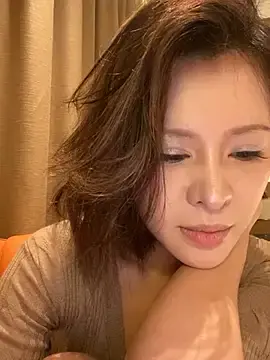 Stripchat Free Porn Cam of Sunflower-77