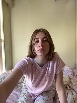 Stripchat Nude Webcam of daisycollins