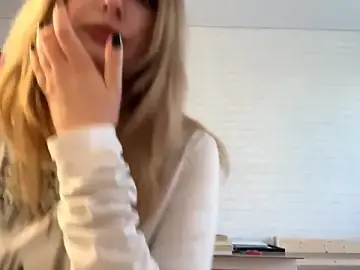 Stripchat Free Live Porn of CicelyScolnik