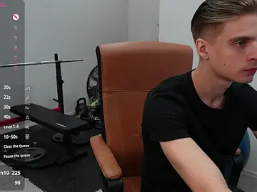 Stripchat Adult Webcams of David_Heath