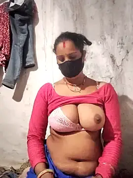 Stripchat Best Webcam of Hey_Ziya