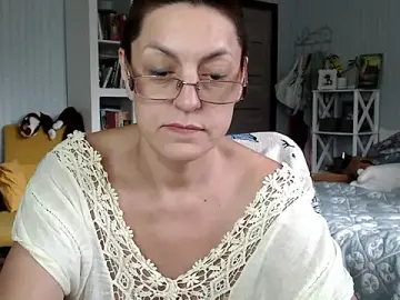 Stripchat Live Sex Cam of BloomingAllure
