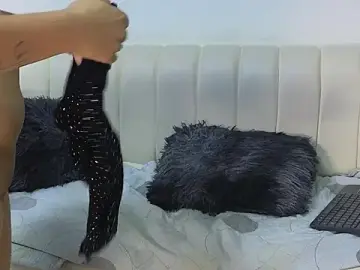 Stripchat Free Porn Cam of LucyClem