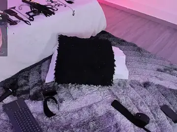 Stripchat Sex Cam of Eirynraven