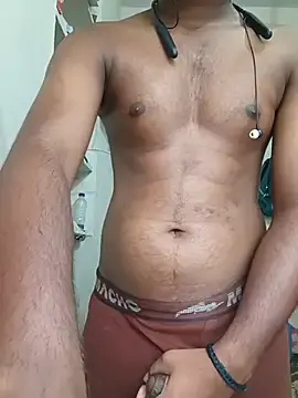 Stripchat Sex Cam of PlushOrnament93