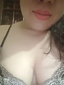 Stripchat Live Sex of Julyy08