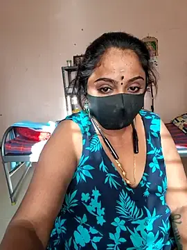 Stripchat Live Sex of queendivya