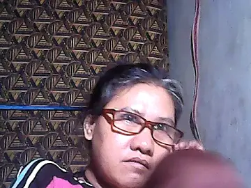 Stripchat Watch Live Sex Cams of sweetsosie18
