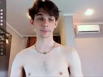 Stripchat Watch Live Sex Cams of Aaron_Boom