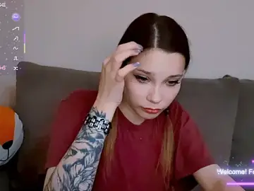 Stripchat Live Sex Cam of kittenalissa