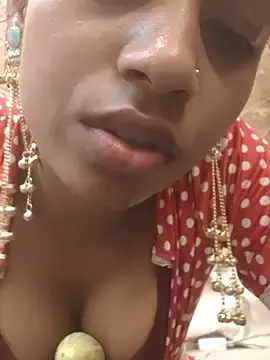 Stripchat Watch Live Sex Cams of Aaliya1993