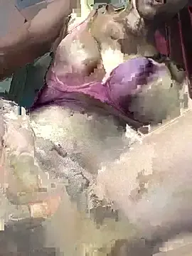 Stripchat Free Live Porn of Aaliya1993