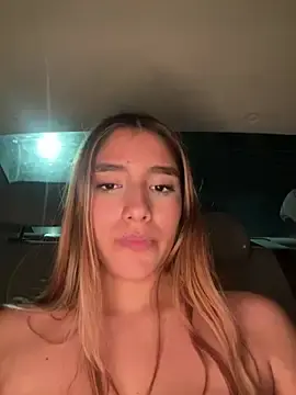 Stripchat Free Live Porn of Lucy_lu01