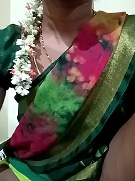 Stripchat Live Porn of Kavya5500