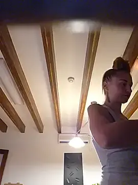 Stripchat Live Sex of kylie_blck