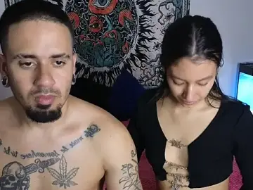 Stripchat Adult Webcam of tony_and_sophia