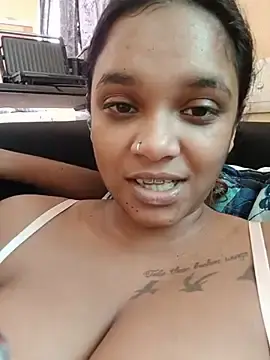 Stripchat Best Webcam of Indianqueen03
