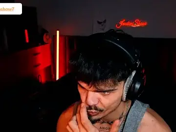 Stripchat Live Sex Cam of JordanShow