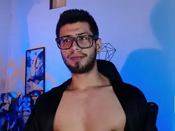 Stripchat Live Sex of Colby_brown03