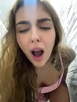 Stripchat Sex Cam of miiabellovic