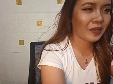 Stripchat Watch Live Sex Cams of ElbaKuyper