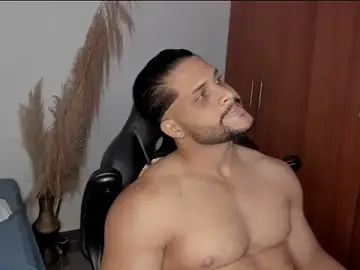 Stripchat Free Live Porn of Pier_Simons