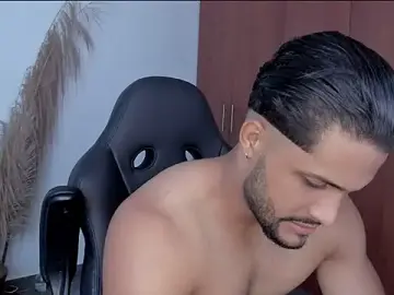 Stripchat Nude Webcam of Pier_Simons