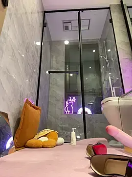 Stripchat Live Sex of nidekikibabe-2026