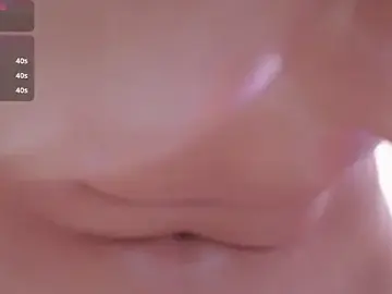 Stripchat Free Live Porn of nidekikibabe-2026