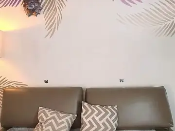 Stripchat Sex Cam of justnala_