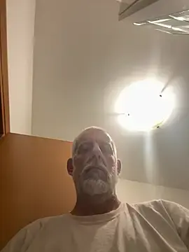 Stripchat Best Webcam of PierPesaroX
