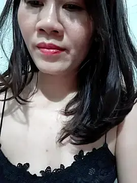 Stripchat Free Live Porn of Singlemom69xx