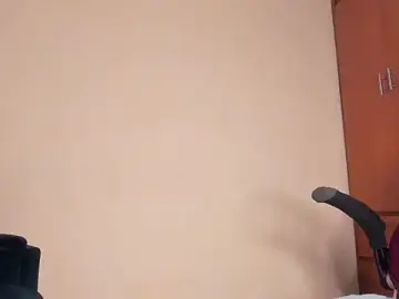Stripchat Watch Live Sex Cams of Tyler_Waka01