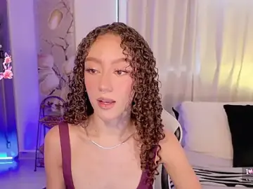 Stripchat Free Porn Cam of ChloeMoreti