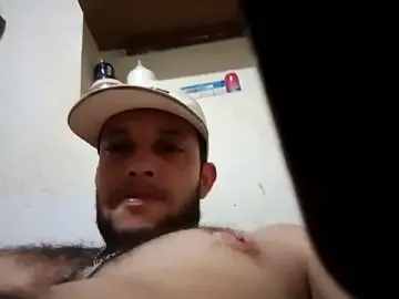 Stripchat Watch Live Sex Cams of Yulian_seb