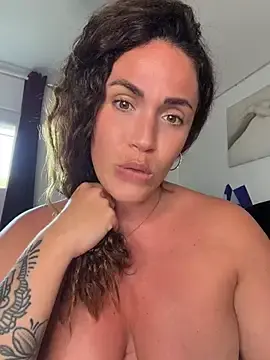 Stripchat Free Live Porn of Clarasense__