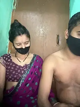 Stripchat Free Porn Cam of Suhani512