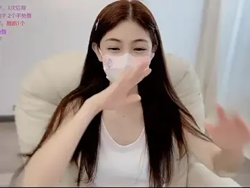 Stripchat Live Sex Cam of LH7