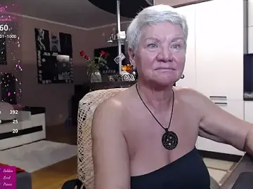 Stripchat Adult Webcams of roxana_brooks