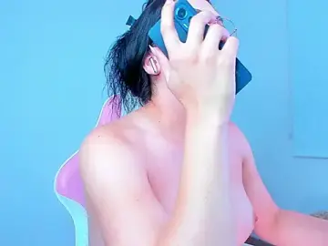 Stripchat Free Live Porn of Ariana_f