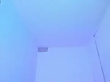 Stripchat Free Porn Cam of milkqueenboobs
