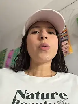 Stripchat Nude Webcam of LittleDoll___