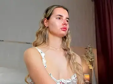 Stripchat Live Sex Cam of Erika_Carpenter