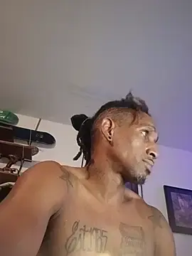 Stripchat Sex Cam of TheRealMrDLlong