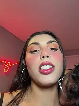 Stripchat Live Sex of zui_lu